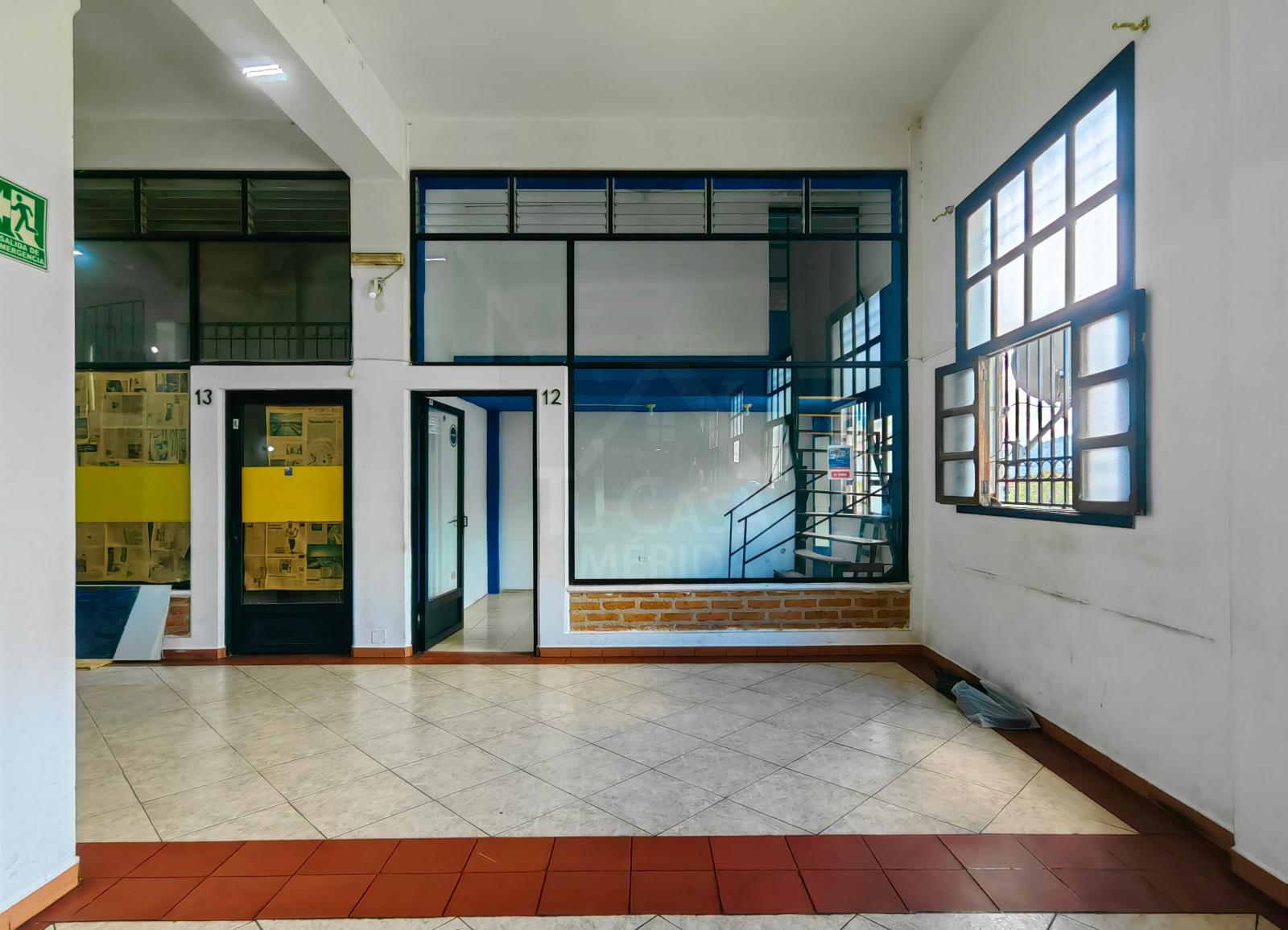Local Comercial en Alquiler - Centro de Mérida - Av. 2 Lora - Merida - Estado Mérida