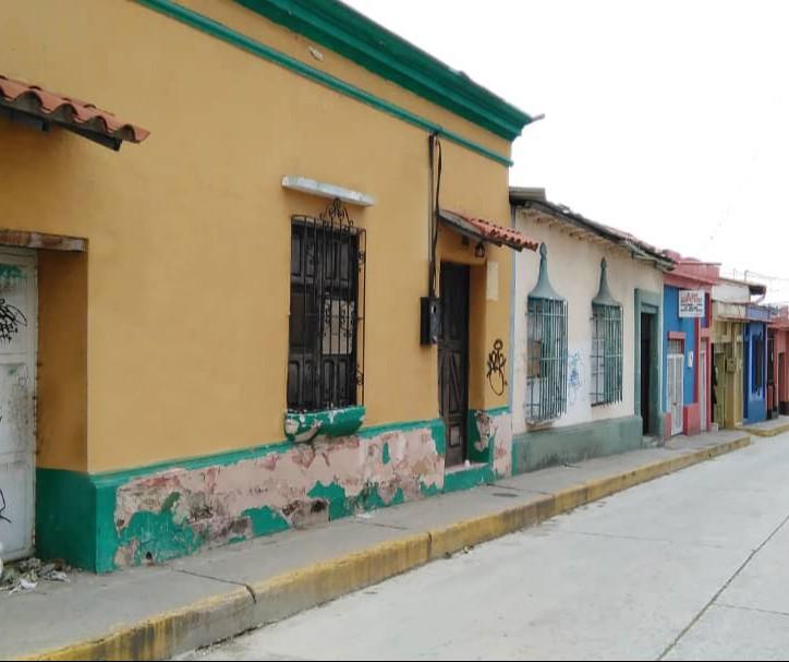 Terreno en Venta - Av. 4 Sector Belén - Centro de Mérida - Estado Mérida