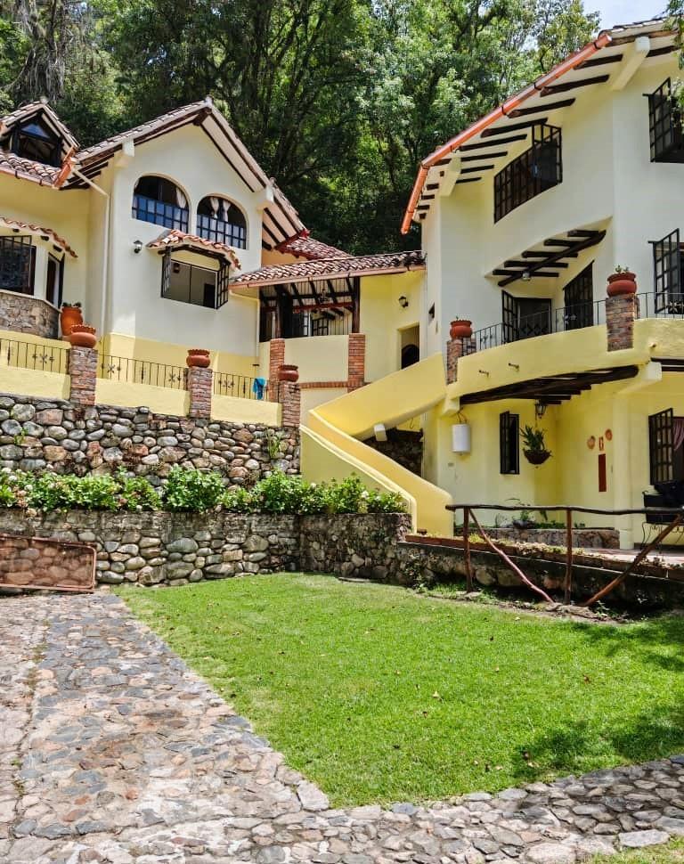 Posada en Venta - Hilo de Agua - La Pedregosa Alta - Mérida - Estado Mérida