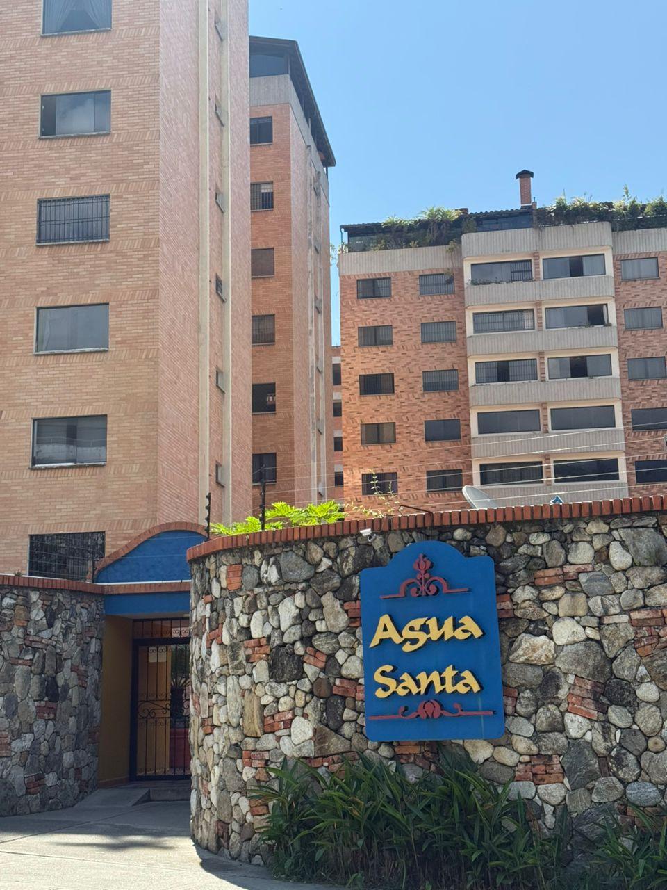 Apartamento en Alquiler - Conj. Res. Agua Santa - Mérida - Estado Mérida